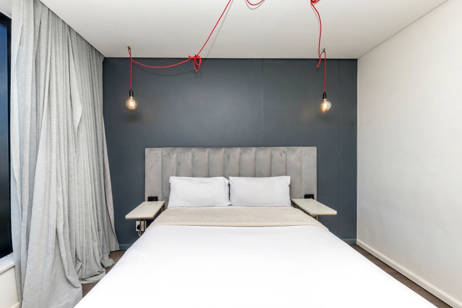 2 Bedroom Property for Sale in Woodstock Western Cape